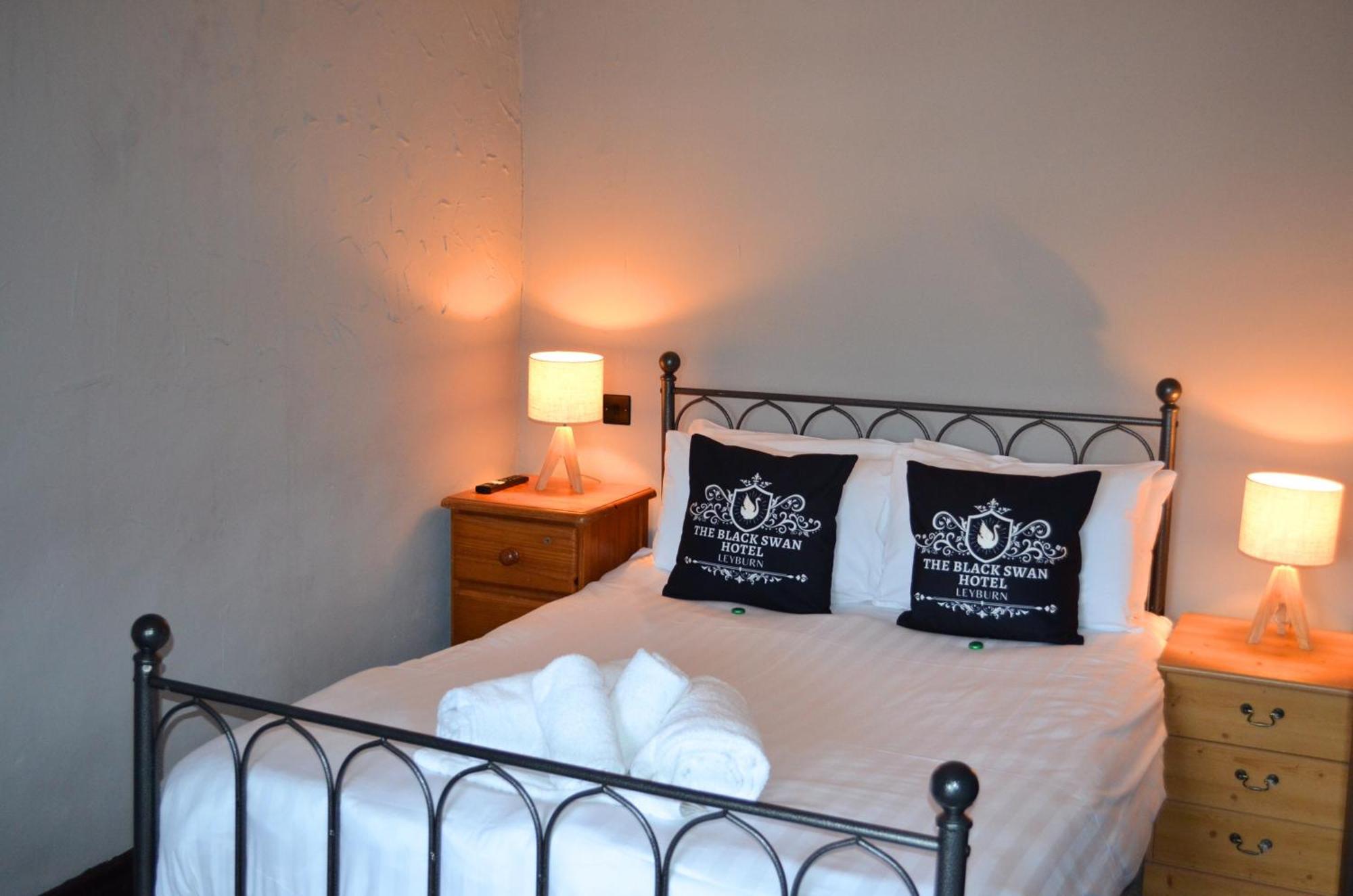 The Black Swan Hotel Leyburn Luaran gambar